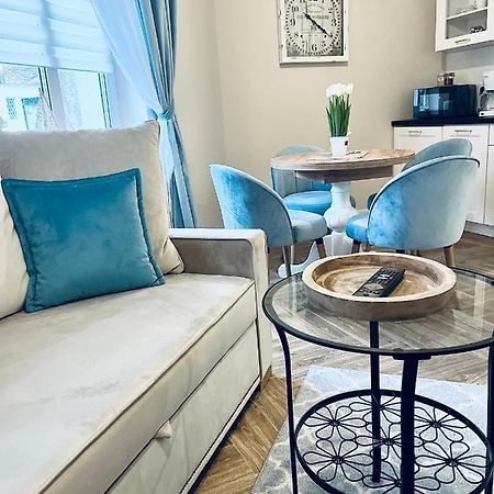 Apartamenty Kamienica Arte 1 Stolpmünde Exterior foto