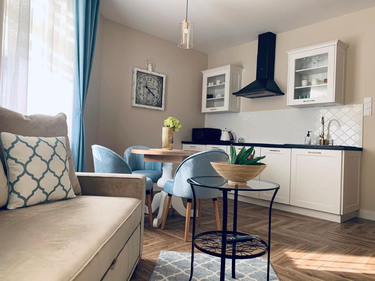 Apartamenty Kamienica Arte 1 Stolpmünde Exterior foto