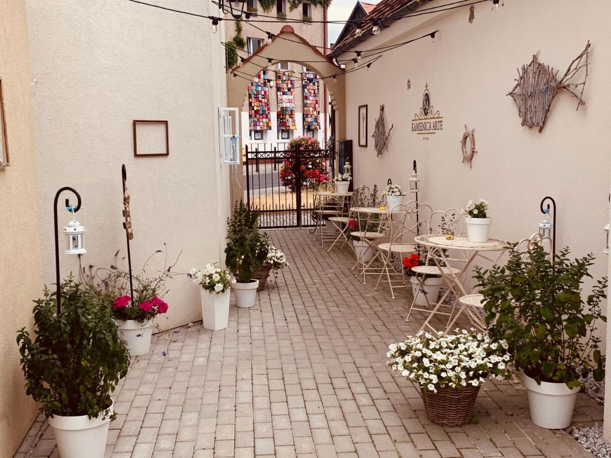 Apartamenty Kamienica Arte 1 Stolpmünde Exterior foto